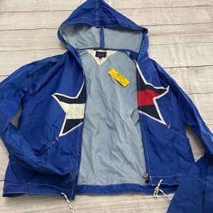 Tommy Jeans windbreaker Hilfiger Red White & Blue vintage Size Small NWT